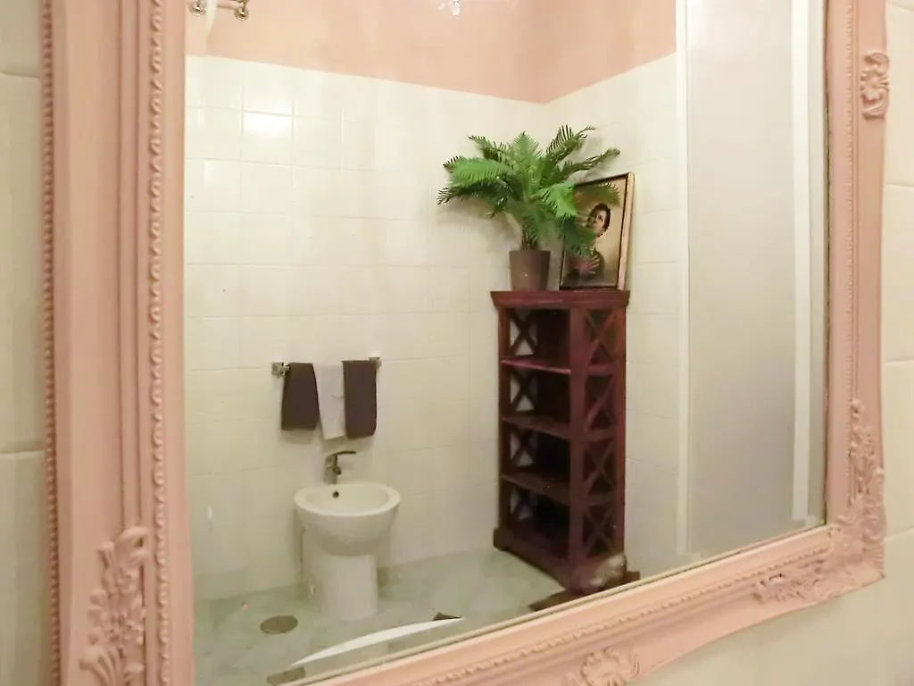 Apartament Magenta Collection Del Grande Rzym 0*,